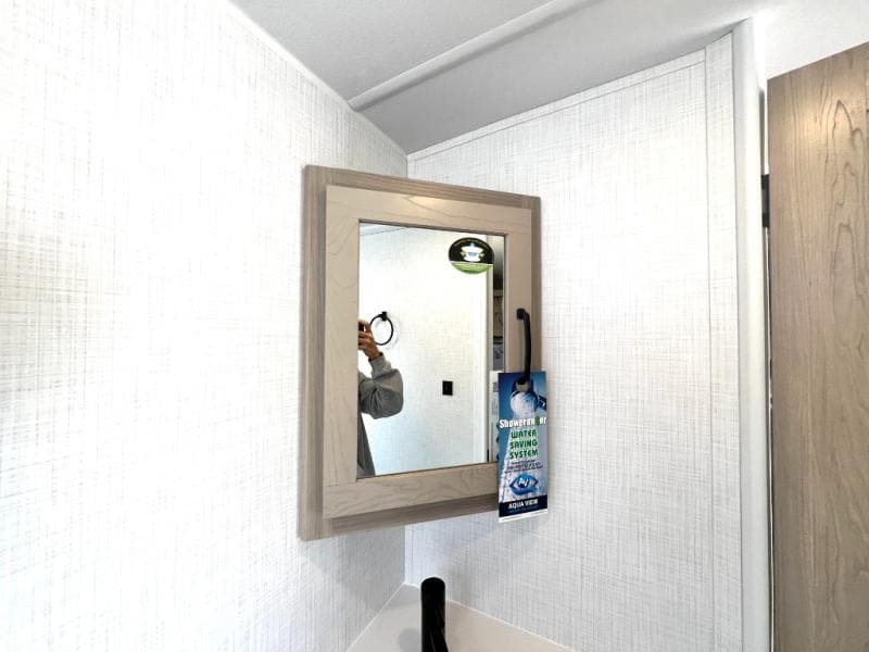 2025 Forest River 2025 Forest River Rockwood Ultra Lite - thumbnail 37