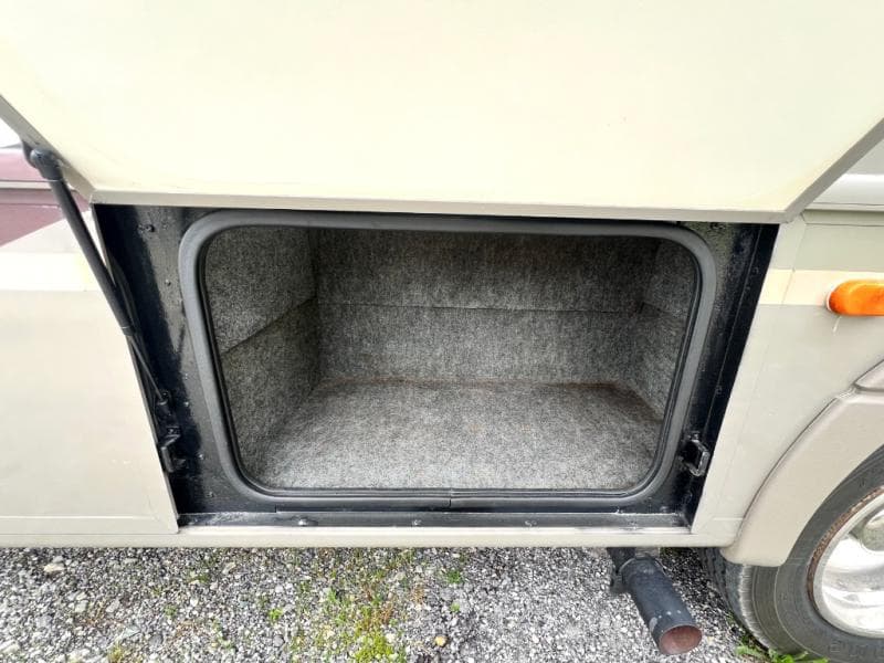 2000 Fleetwood 2000 Fleetwood Bounder - thumbnail 11