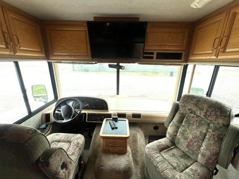 2000 Fleetwood 2000 Fleetwood Bounder - thumbnail 14