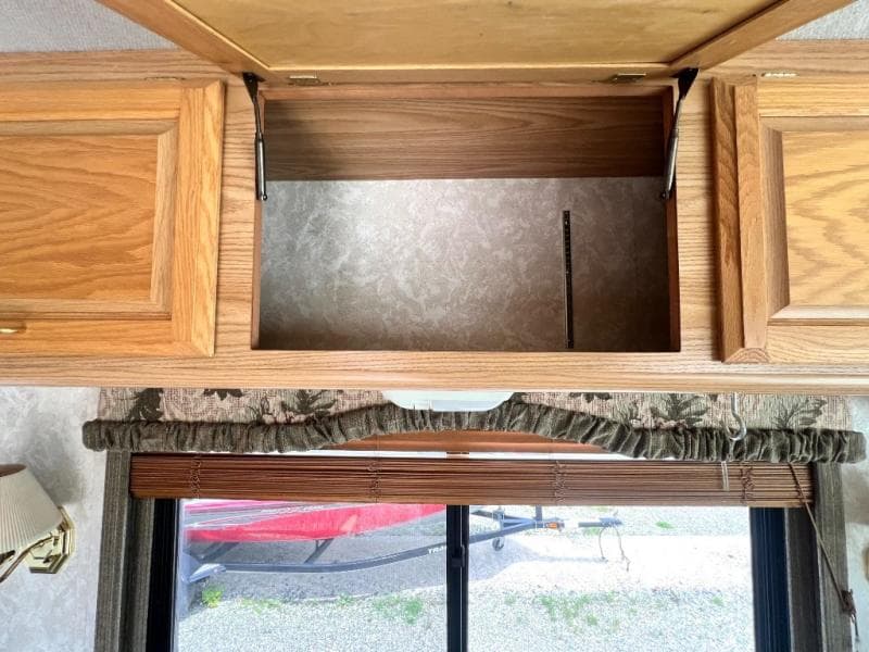 2000 Fleetwood 2000 Fleetwood Bounder - thumbnail 25