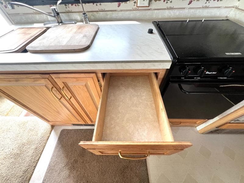 2000 Fleetwood 2000 Fleetwood Bounder - thumbnail 35