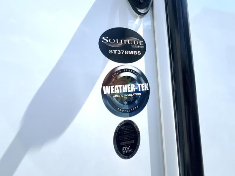 2024 Grand Design 2024 Grand Design Solitude - thumbnail 11