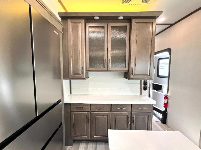 2024 Grand Design 2024 Grand Design Solitude - thumbnail 36