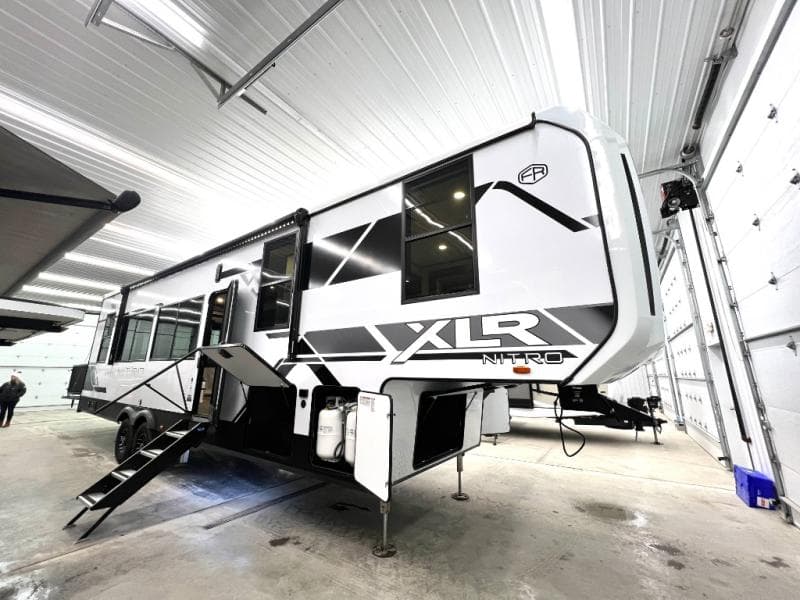 2026 Forest River 2026 Forest River XLR Nitro - thumbnail 6