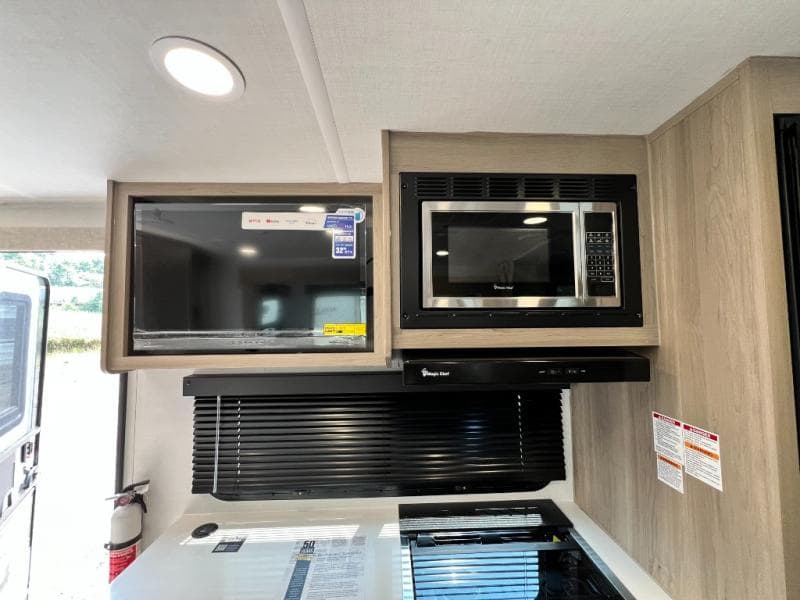 2026 Forest River 2026 Forest River Rockwood Mini Lite - thumbnail 22