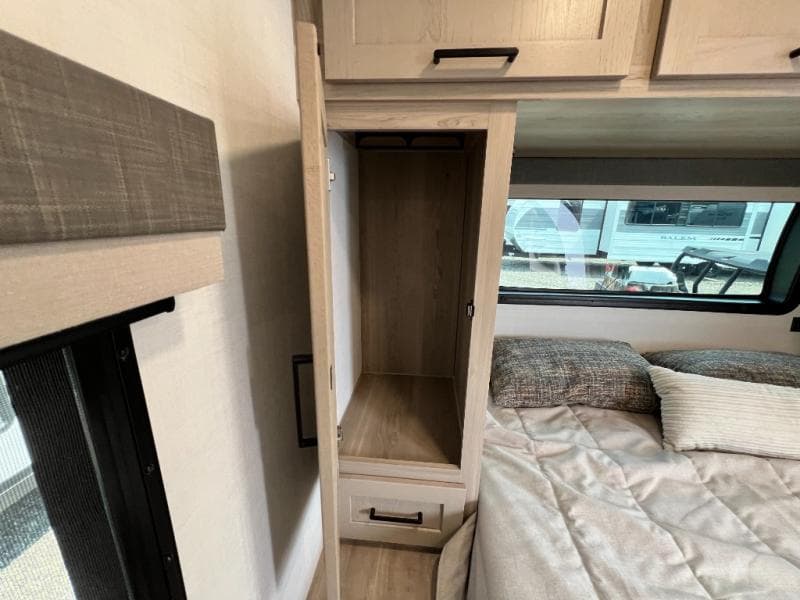 2026 Forest River 2026 Forest River Rockwood Mini Lite - thumbnail 41