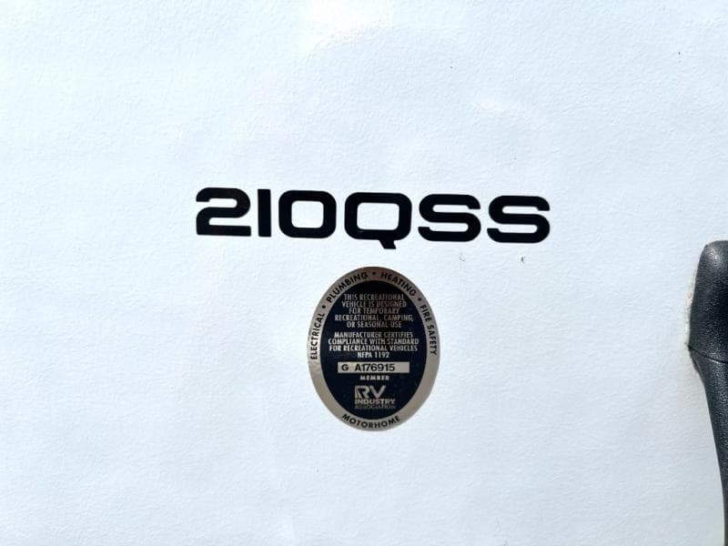 2026 Coachmen 2026 Coachmen Leprechaun - thumbnail 12