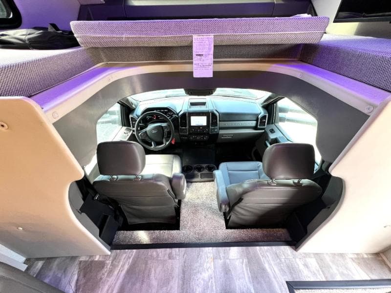 2024 Thor Motor Coach 2024 Thor Motor Coach Omni - thumbnail 21