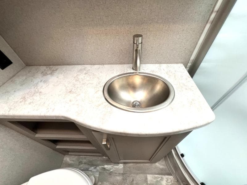 2024 Thor Motor Coach 2024 Thor Motor Coach Omni - thumbnail 47