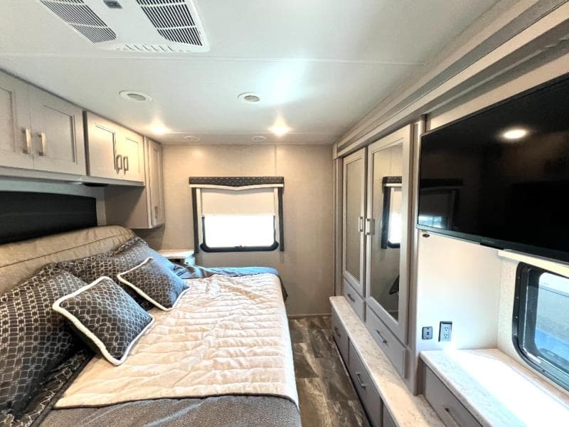 2024 Thor Motor Coach 2024 Thor Motor Coach Omni - thumbnail 54