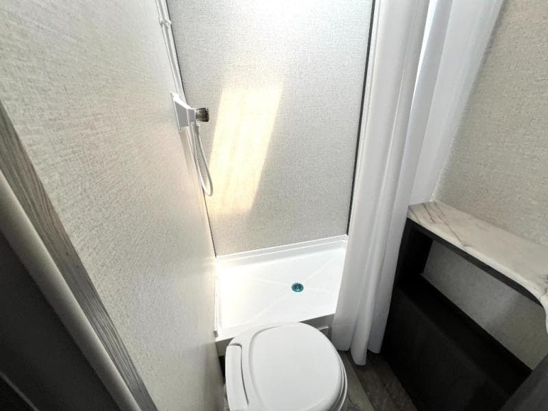 2022 Dutchmen 2022 Dutchmen Aspen Trail Mini - thumbnail 38