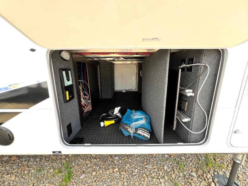 2022 Jayco 2022 Jayco North Point - thumbnail 12