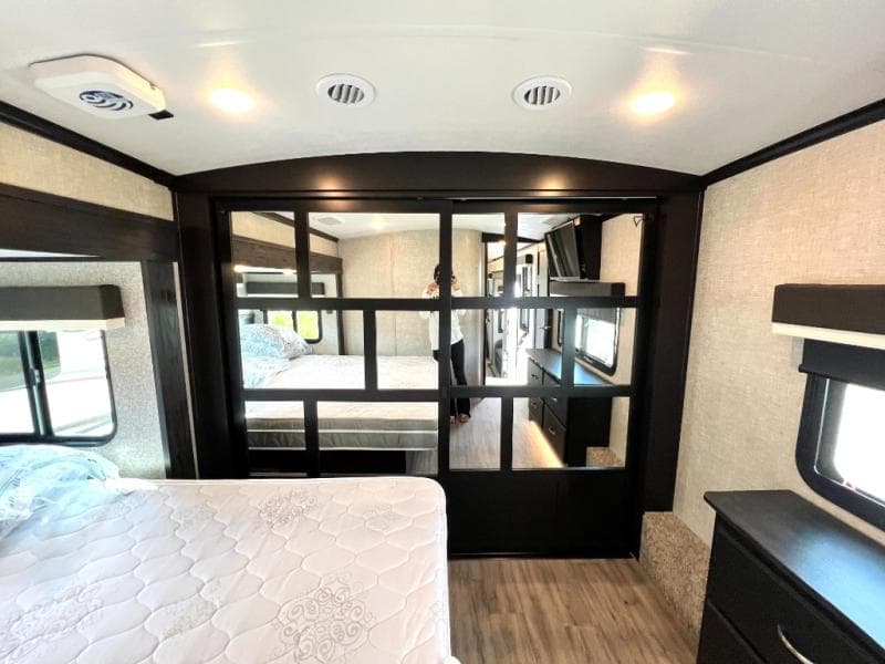 2022 Jayco 2022 Jayco North Point - thumbnail 41