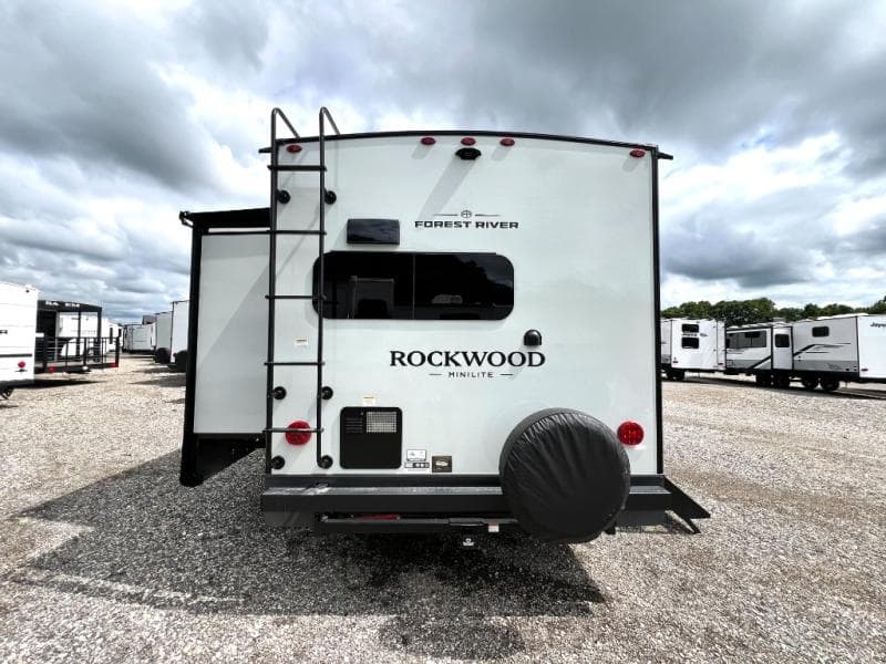 2026 Forest River 2026 Forest River Rockwood Mini Lite - thumbnail 10