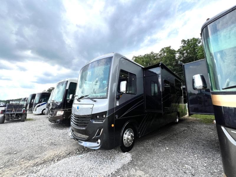 2023 Holiday Rambler 2023 Holiday Rambler Invicta - thumbnail 8