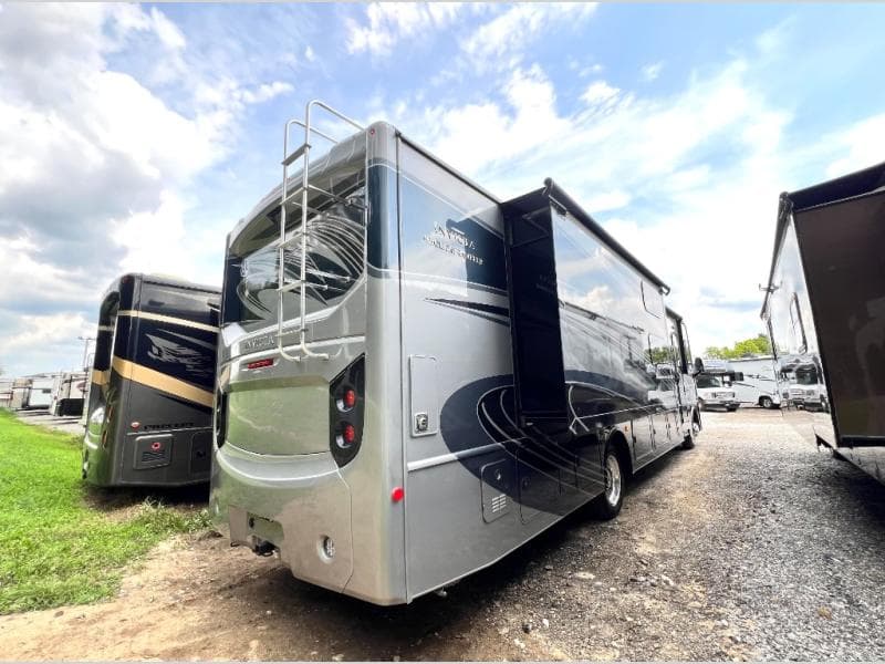 2023 Holiday Rambler 2023 Holiday Rambler Invicta - thumbnail 11