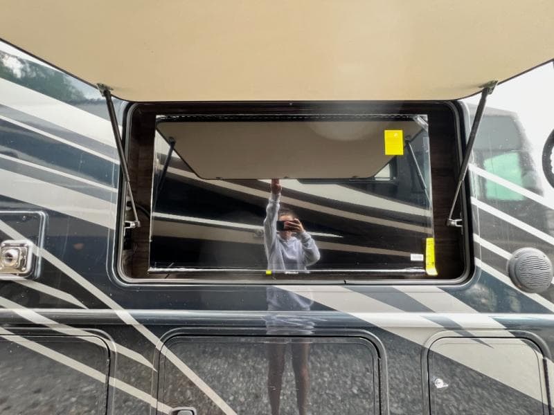 2023 Holiday Rambler 2023 Holiday Rambler Invicta - thumbnail 14