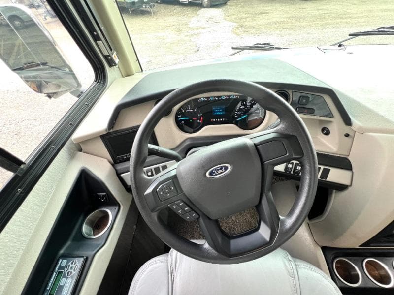 2023 Holiday Rambler 2023 Holiday Rambler Invicta - thumbnail 22