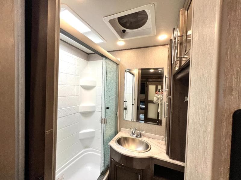 2023 Holiday Rambler 2023 Holiday Rambler Invicta - thumbnail 46