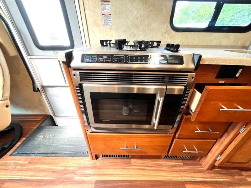 2013 Coachmen 2013 Coachmen Concord - thumbnail 32