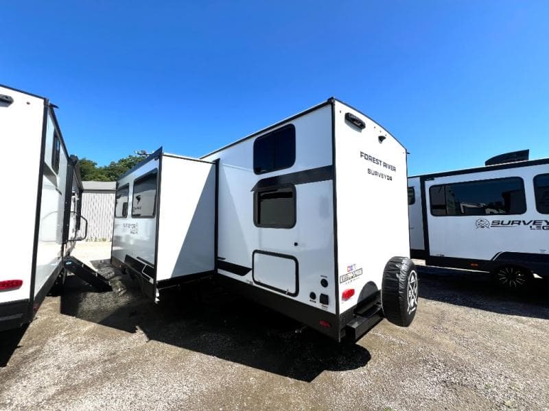 2026 Forest River 2026 Forest River Surveyor Camp Series - thumbnail 9