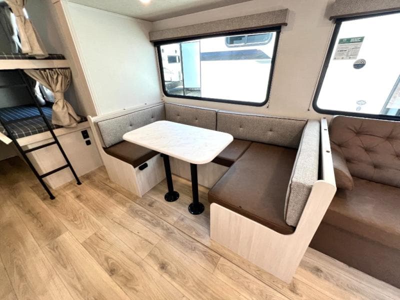 2026 Forest River 2026 Forest River Surveyor Camp Series - thumbnail 21