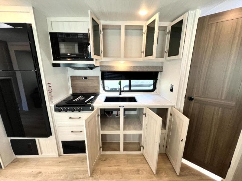 2026 Forest River 2026 Forest River Surveyor Camp Series - thumbnail 24