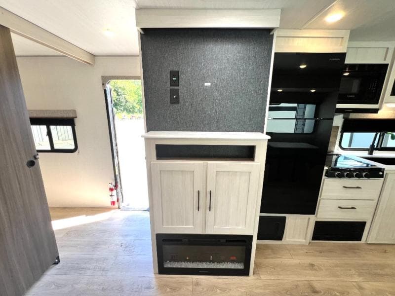 2026 Forest River 2026 Forest River Surveyor Camp Series - thumbnail 29