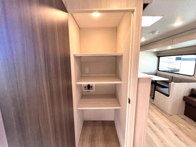 2026 Forest River 2026 Forest River Surveyor Camp Series - thumbnail 31