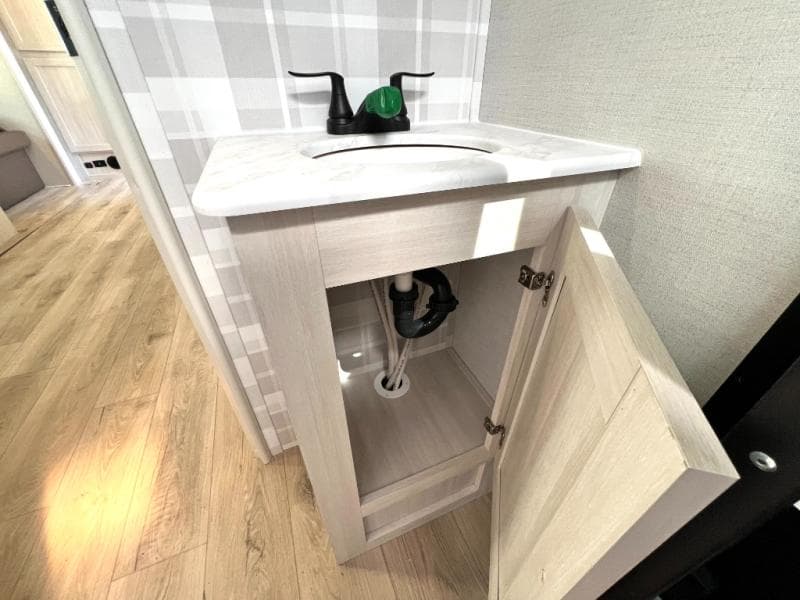 2026 Forest River 2026 Forest River Surveyor Camp Series - thumbnail 40