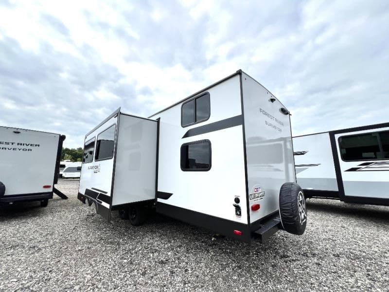 2026 Forest River 2026 Forest River Surveyor Camp Series - thumbnail 9