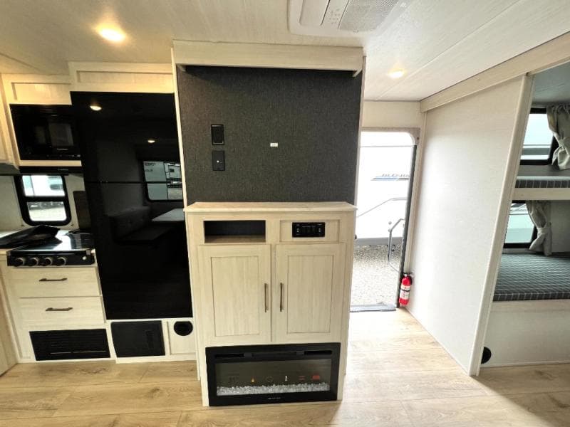 2026 Forest River 2026 Forest River Surveyor Camp Series - thumbnail 19