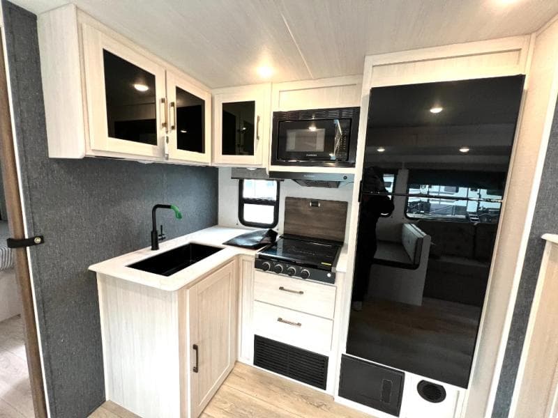 2026 Forest River 2026 Forest River Surveyor Camp Series - thumbnail 22