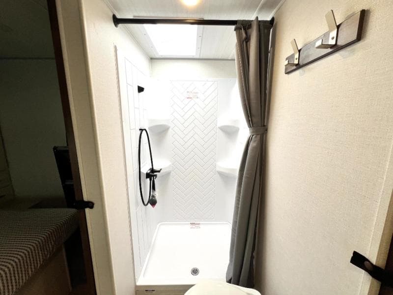 2026 Forest River 2026 Forest River Surveyor Camp Series - thumbnail 35