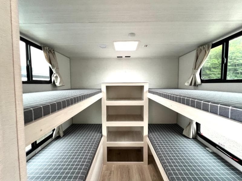 2026 Forest River 2026 Forest River Surveyor Camp Series - thumbnail 45