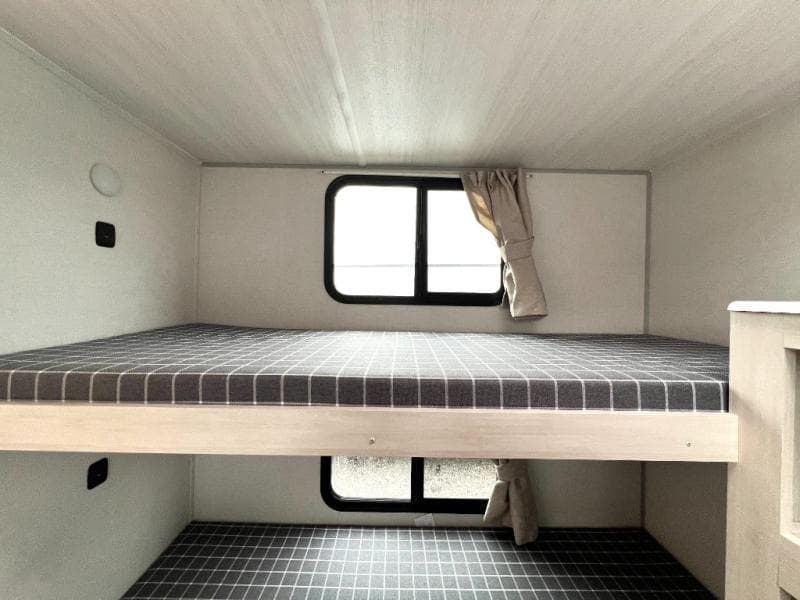 2026 Forest River 2026 Forest River Surveyor Camp Series - thumbnail 46