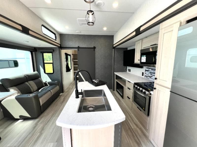 2026 Forest River 2026 Forest River Wildcat - thumbnail 17