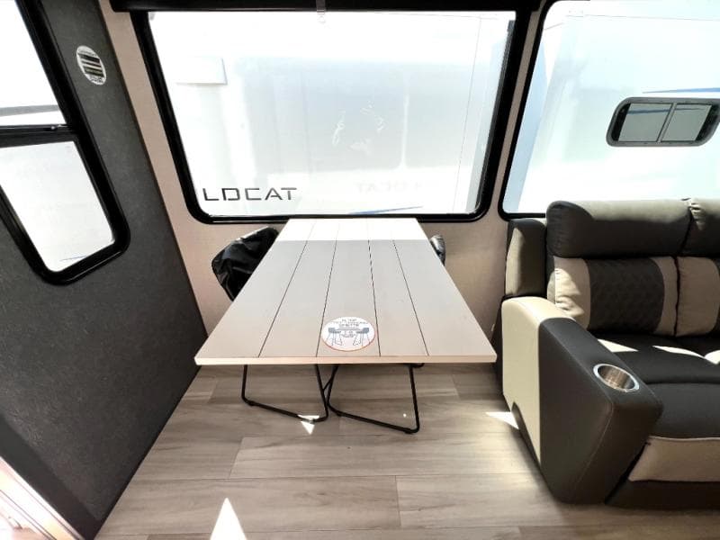 2026 Forest River 2026 Forest River Wildcat - thumbnail 19