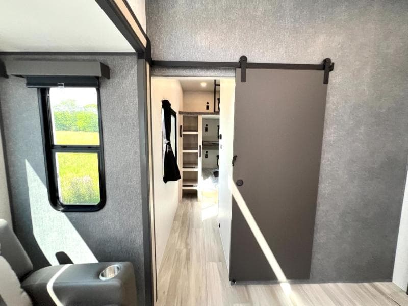 2026 Forest River 2026 Forest River Wildcat - thumbnail 42