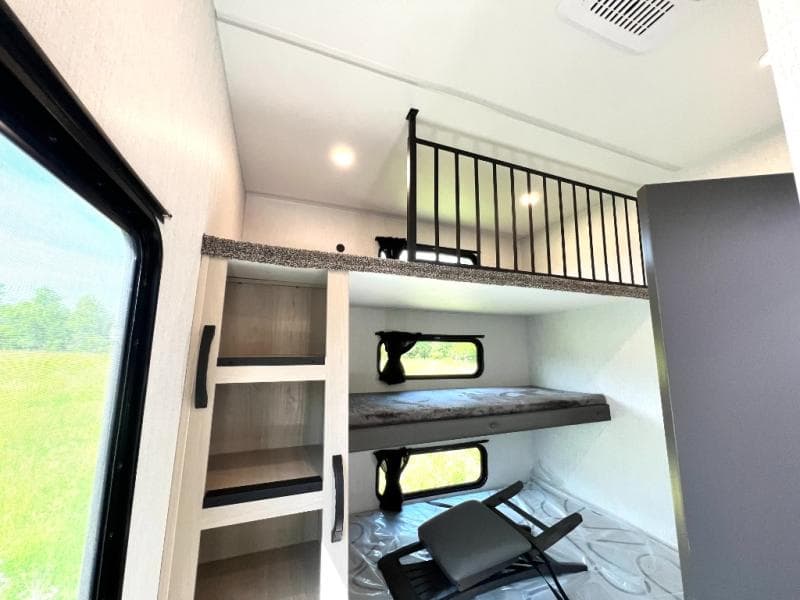 2026 Forest River 2026 Forest River Wildcat - thumbnail 45