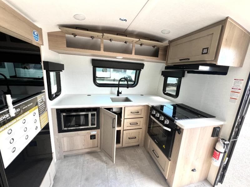 2026 Forest River 2026 Forest River Rockwood Geo Pro - thumbnail 18