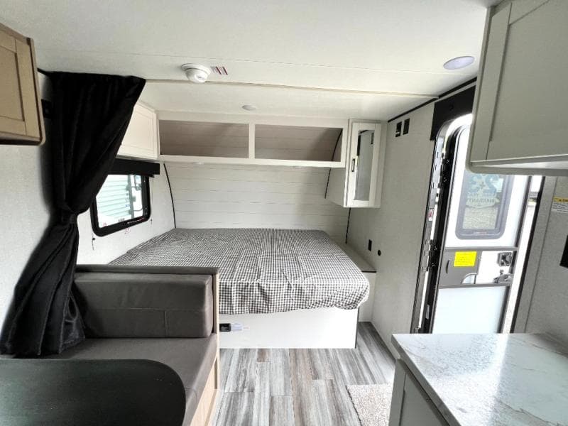 2026 Jayco 2026 Jayco Jay Flight SLX - thumbnail 25