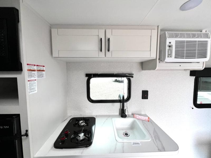 2026 Jayco 2026 Jayco Jay Flight SLX - thumbnail 19