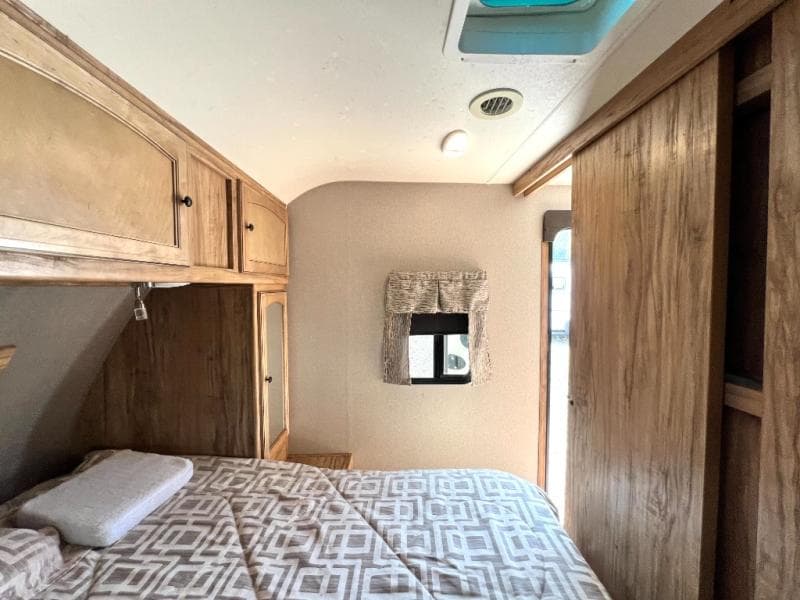 2018 Coachmen 2018 Coachmen FREEDOM EXPRESS - thumbnail 28