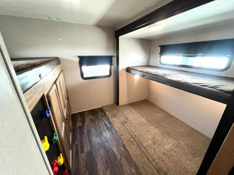 2018 Coachmen 2018 Coachmen FREEDOM EXPRESS - thumbnail 40