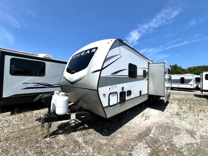2024 Keystone 2024 Keystone Cougar Half-Ton - thumbnail 8