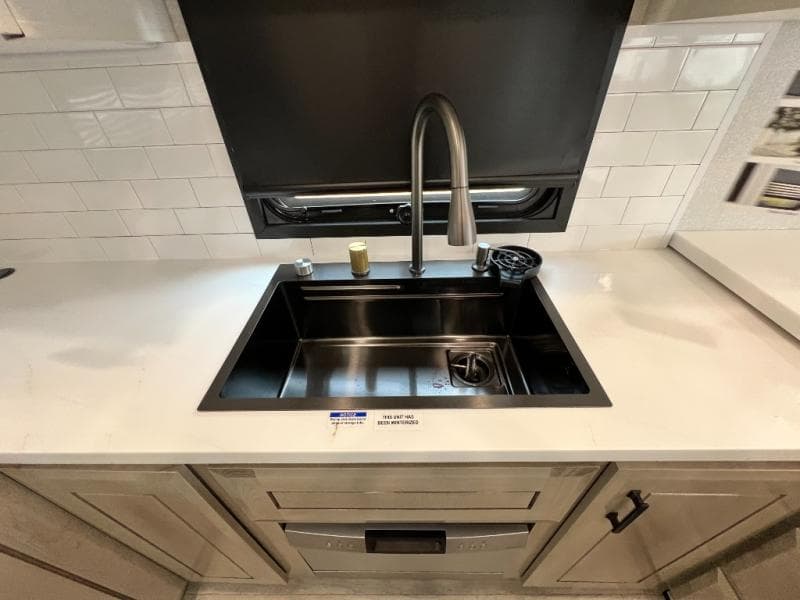 2026 Jayco 2026 Jayco Pinnacle - thumbnail 37