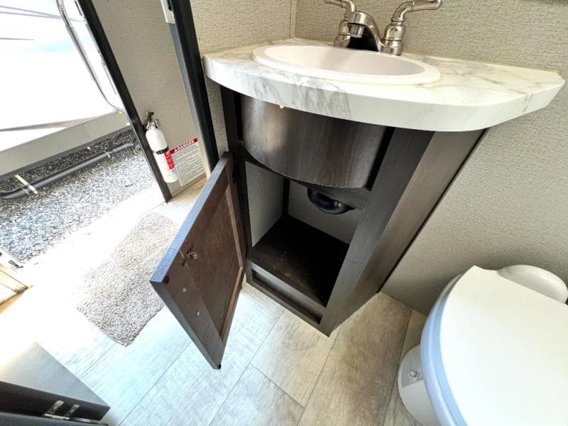 2021 Grand Design 2021 Grand Design Momentum G-Class - thumbnail 39