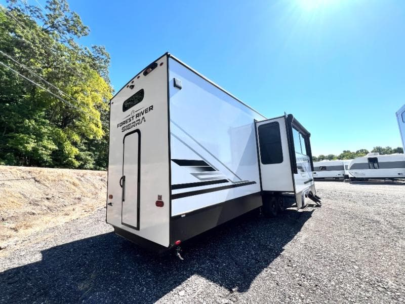 2026 Forest River 2026 Forest River Sierra - thumbnail 11