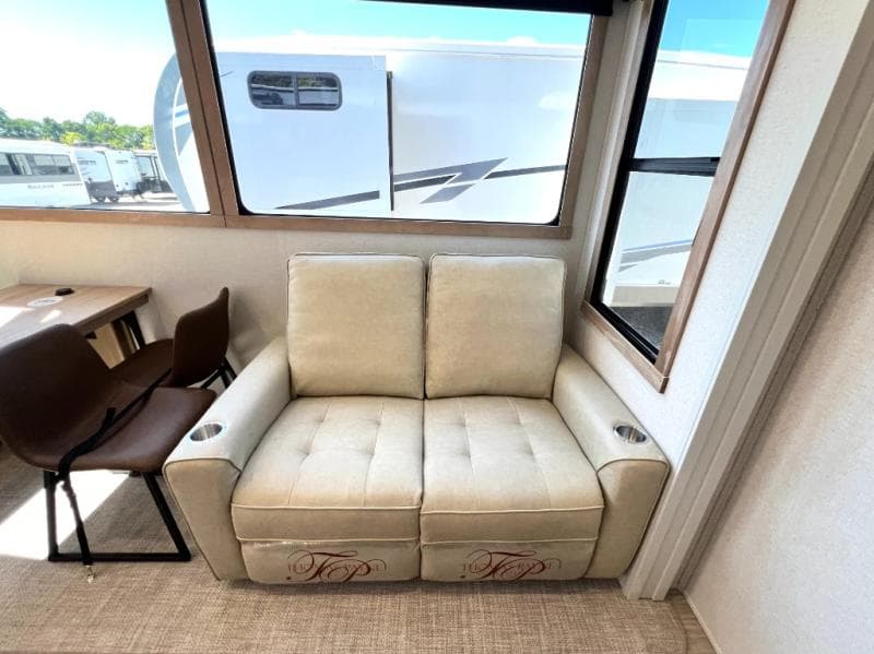 2026 Forest River 2026 Forest River Sierra - thumbnail 23